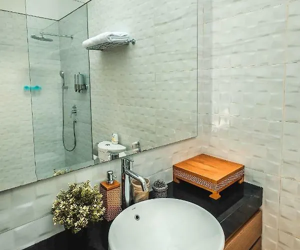 Aurelia Uluwatu